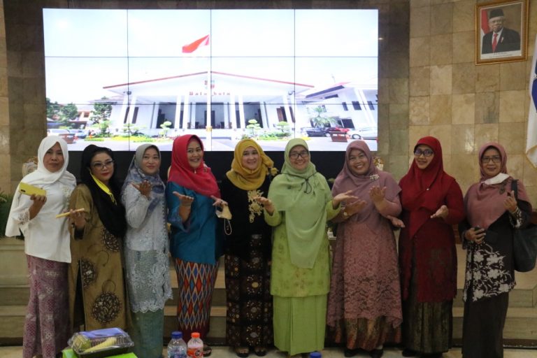 Peringati Hari Kartini, Sri Kusnaeni Ingatkan Pentingnya Peran Perempuan Dalam Mendidik Generasi