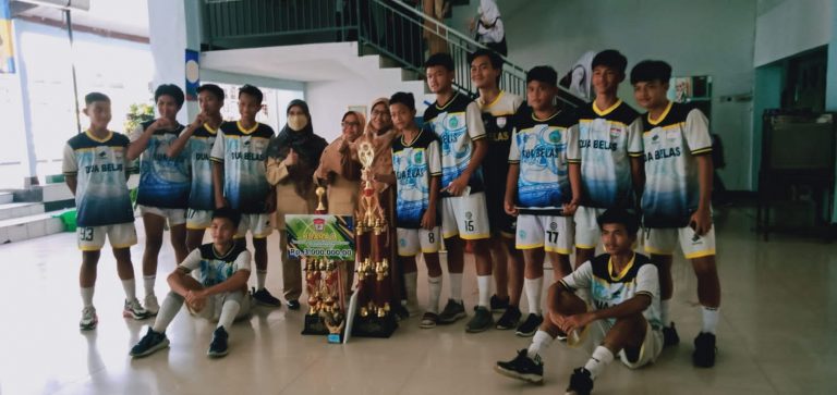 SMPN 12 Bogor Jadi Kampiun di Turnamen Walikota Cup 2022