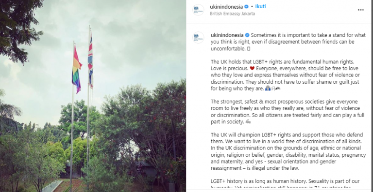 Heboh Kedubes Inggris Kibarkan Bendera Pelangi LGBT