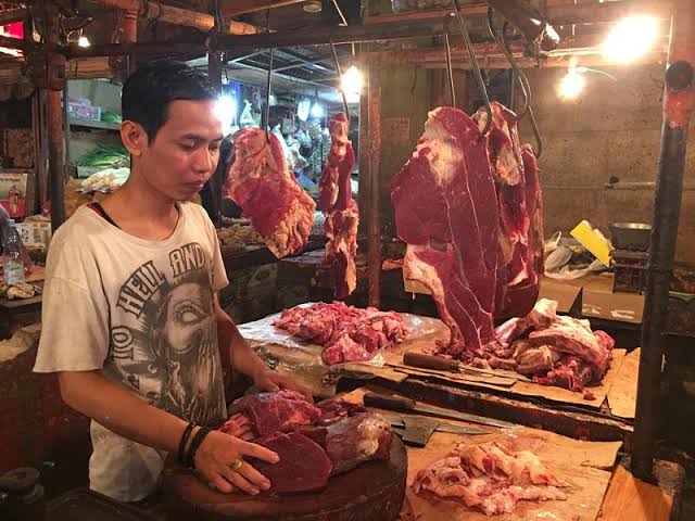 Antisipasi PMK, Perumda PPJ Perketat Masuknya Daging Sapi di Pasar Tradisional