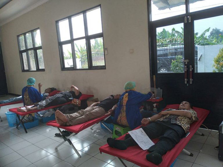 Sambut HJB ke-540, Karang Taruna Kecamatan Sukaraja Gelar Donor Darah