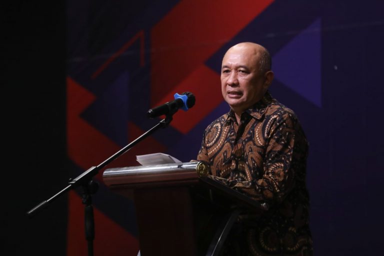 MenkopUKM Pastikan Tahun 2022 UMKM Siap Bangkit dari Pandemi