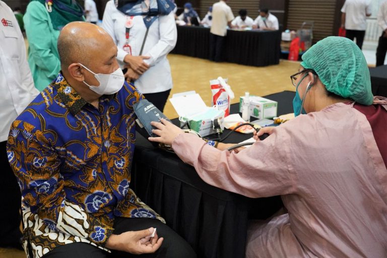KemenKopUKM dan PMI DKI Jakarta Gelar Acara Sosial Donor Darah