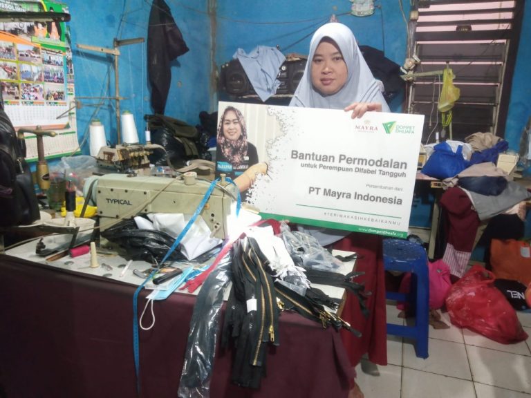 PT Mayra Indonesia Bersama Dompet Dhuafa Sokong Usaha Para Perempuan Difabel