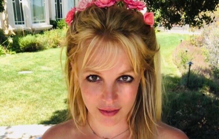Lagi dan Lagi, Britney Spears Posting Foto Dirinya Tanpa Busana di Instagram
