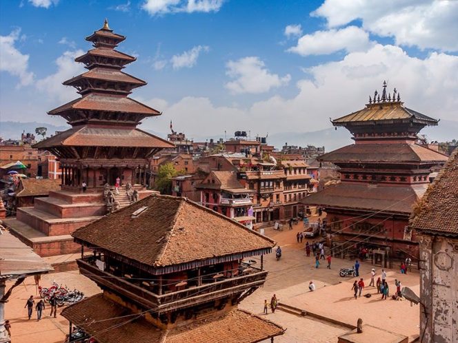 
 Ibu kota Nepal, Kathmandu Dipenuhi oleh Bangunan Kuil-Kuil Tua. (hipwee/Bogordaily.net)