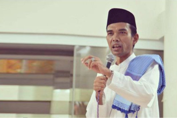 
 Ustaz Abdul Somad, Penceramah Ternama di Indonesia. (sindonews/Bogordaily.net)