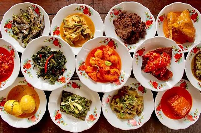 7 Lauk yang Wajib Dicoba di Rumah Makan Padang, Mana Favoritmu?