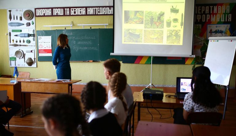 Bahasa Rusia Resmi Dihapus di Sekolah Kota Mykolaiv Ukraina