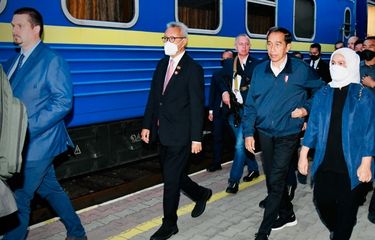 Bawa Misi Perdamaian, Jokowi Lanjutkan Perjalan Gunakan Kereta Api ke Polandia Menuju Rusia