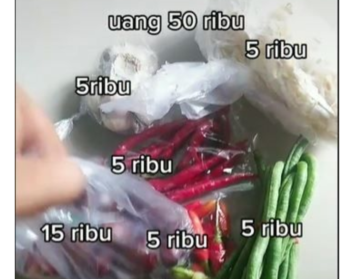 Viral, Rp 50 Ribu Belanja ke Pasar Dapat Apa? Bikin Emak-emak Nyesek