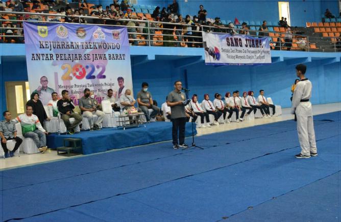 Kejuaraan Taekwondo Pelajar se-Jawa Barat Digelar, Ini Kata Iwan Setiawan