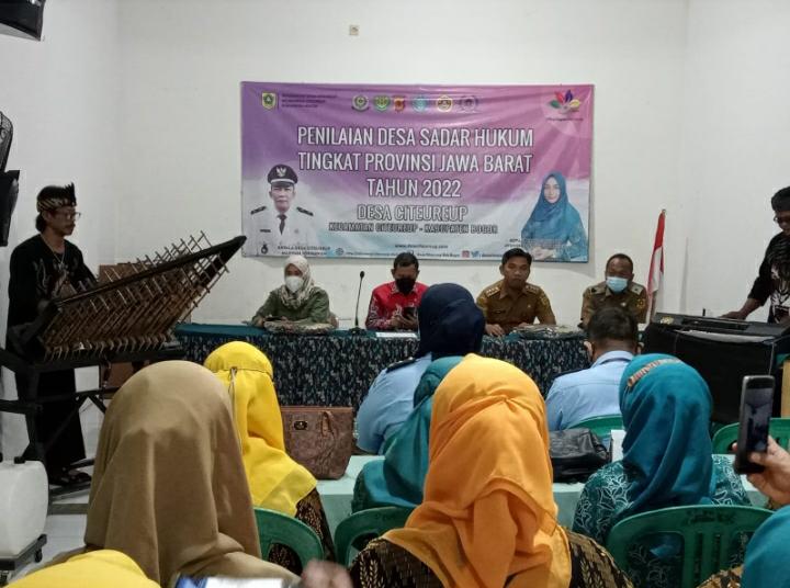 BPHN dan Tim Penilaian Provinsi Jabar Sambangi Kantor Desa Citeureup