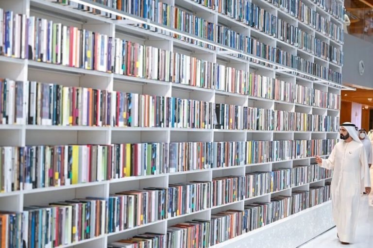 Penguasa Dubai Resmikan Perpustakaan Megah Berbentuk Rak Buku Senilai Rp 4 Triliun