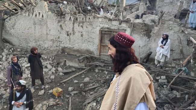 Nyaris 1.000 Tewas, Korban Gempa Afghanistan Bertambah