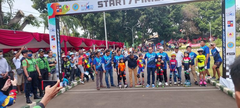 Dikawal Babinsa, Kejuaraan Bogor Open Sepatu Roda di Bantarjati Meriah