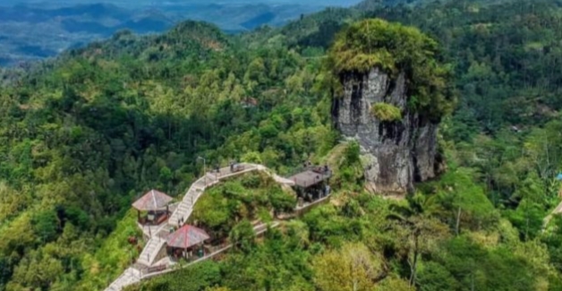 
 Masuk 50 Desa Wisata Terbaik, Puncak Windusari Kulon Progo Memang Eksotis.