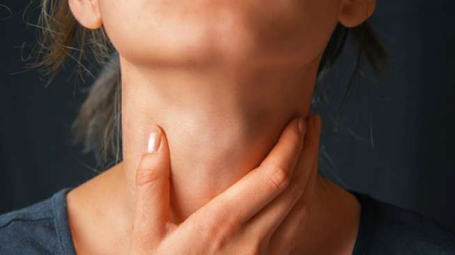 
 Ilustrasi sakit tenggorokan. (Shutterstock/Suara.com/Bogordaily.net)