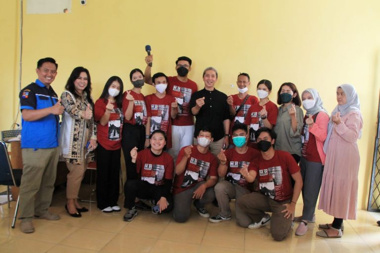 Mahasiswa di Berbagai Universitas Lakukan MIDGround Project di Tanah Sareal Bogor