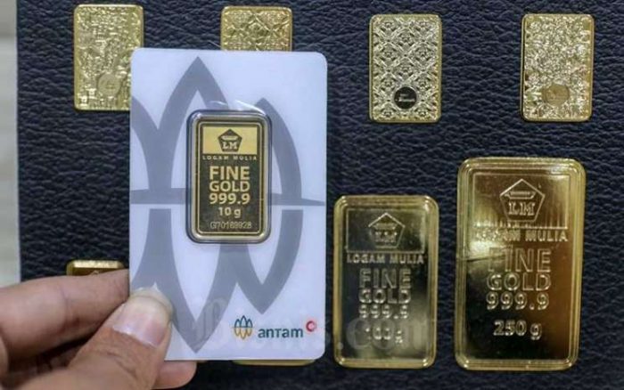 Hari Ini Harga Emas Antam Turun Rp 5.000 Per Gram