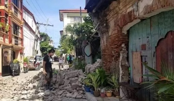 Gempa Berkekuatan Magnitudo 7,1 Guncang Filipina