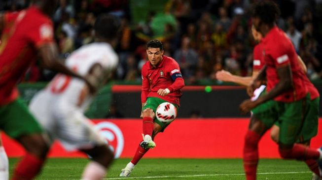Ronaldo Mau Gabung Klub Arab Saudi Al Nassr, Asalkan …