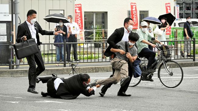Terungkap, Pembunuh Shinzo Abe Gunakan Senjata Hasil Rakitan