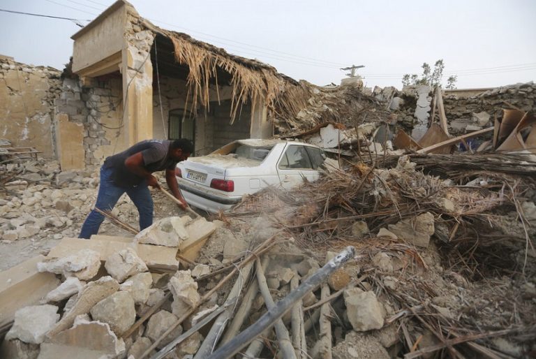 Satu Desa di Iran Rata Usai Diguncang Gempa 6,3 dan 6,1 Magnitudo