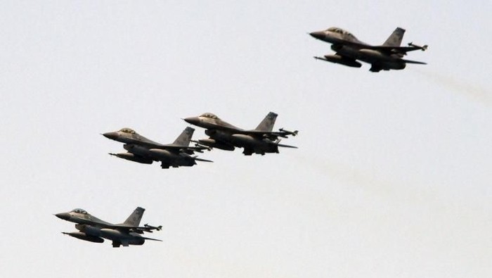 Taiwan Kerahkan Pesawat Jet Guna Mengusir 27 Pasukan China