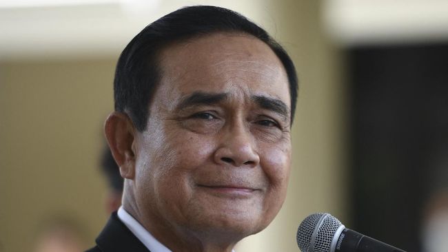 PM Thailand Diberhentikan Sementara, Kenapa?
