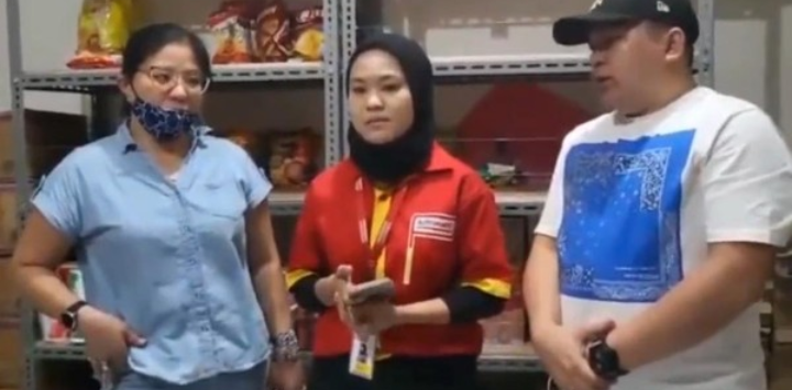 Nah Loh, Ancam Mbak Alfamart, Wanita Pengutil Cokelat Dilaporkan Ke Polisi