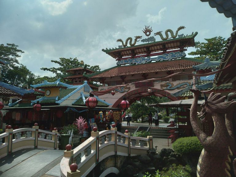 Rute dan Harga Tiket Masuk Wisata Kampung Cina di Bogor