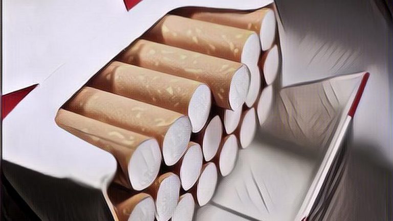 Pedagang Desak Pemerintah Batalkan Larangan Jual Rokok Ketengan