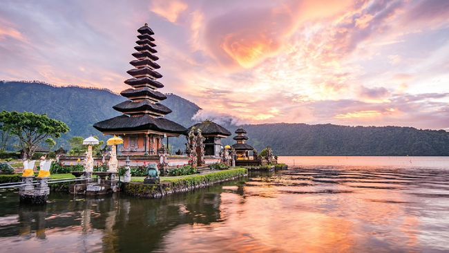 Kaya Akan Keindahannya, 6 Kota di Indonesia Ini Selalu Dikunjungi Oleh Wisatawan