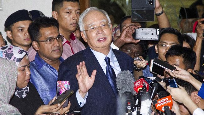 Hukumannya 12 Tahun! Mantan PM Malaysia Najib Razak Dijebloskan ke Penjara