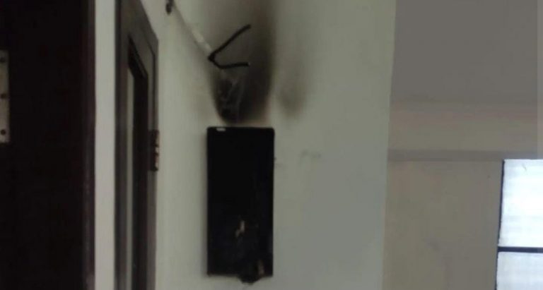 Kebakaran Box Meteran Listrik di Menteng, Damkar Kerahkan 3 Unit Pemadam