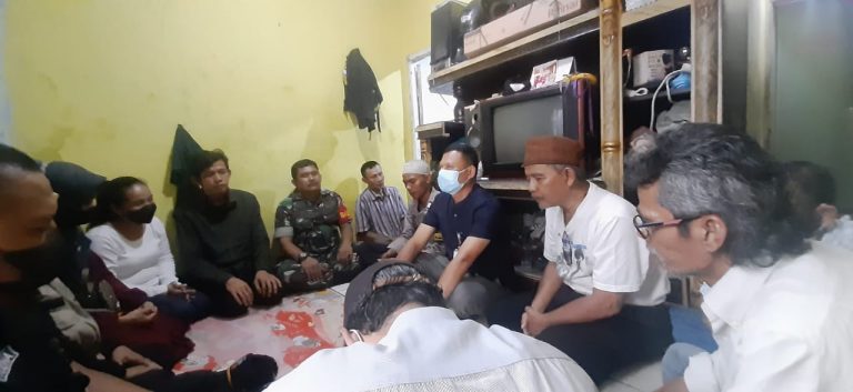 Maaf-maafan, Sertu Sarip Dampingi Silaturahmi Keluarga Korban Tawuran Pelajar