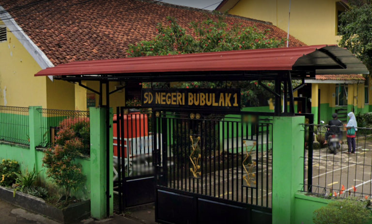 Tingkatkan Kesejahteraan, Bank Kota Bogor Gelontorkan Bantuan untuk SDN Bubulak