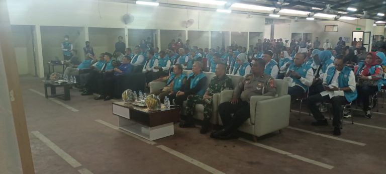 Wakili Dandim 0606/KB, Kapten Inf Supiyadi dan Sertu Setyo Budi Hadiri Pelantikan KWB