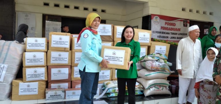 Kodim 0606/Kota Bogor Salurkan Bantuan Logistik untuk Korban Longsor