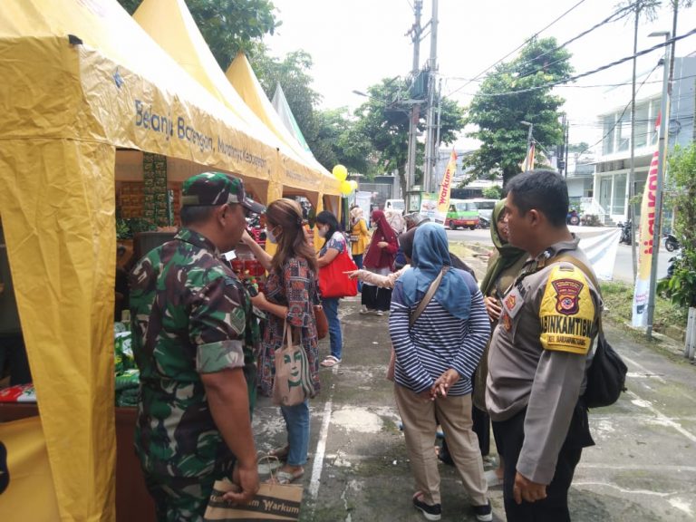 Pasar Murah di Kelurahan Baranangsiang Dipantau Babinsa