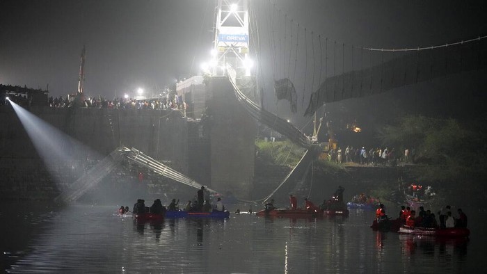 Korban Tewas Jembatan Gantung di India Capai 132 Orang, Berikut Kronologinya