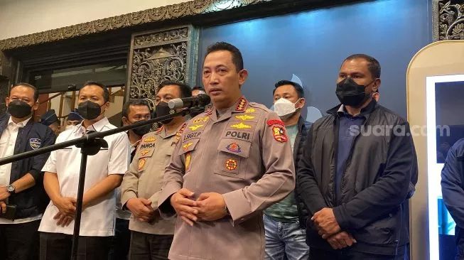 Susul Apin BK, Tiga Tersangka Judi Online Ditangkap di Kamboja Tiba Hari Ini