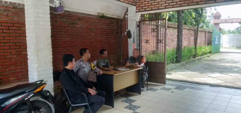 Responsif! Babinsa Kelurahan Situgede Pastikan Keamanan Wilayah