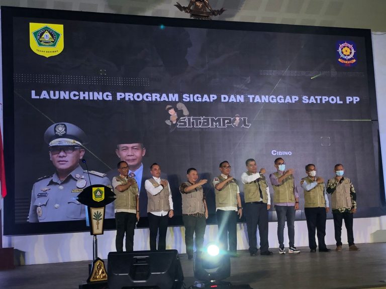 Launching Si Tampol, Iwan Tegaskan Kelebihan Aplikasi Lebih Cepat