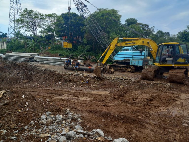 Material dan Alat Berat Standby, Pengerjaan Pembangunan Jalan R3 Dikebut 
