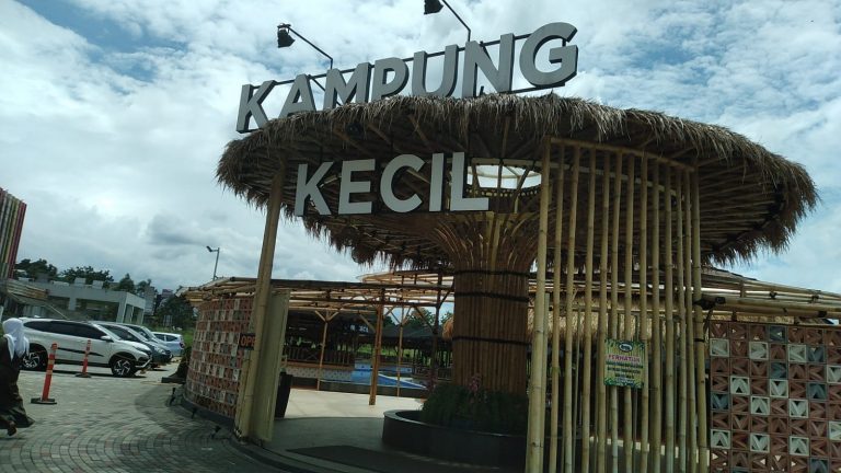 Review Kampung Kecil Vivo Mall Sentul, Kuliner Menarik di Kabupaten Bogor