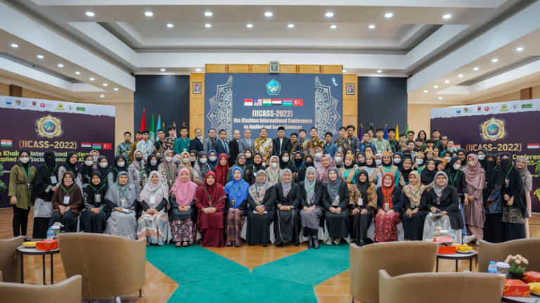 Sukses Gelar International Conference, UIKA Bogor Hadirkan 6 Pembicara dari 5 Negara