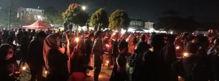 Duka Tragedi Kanjuruhan, Seribu Lilin dari Bogor Menyala di Pakansari