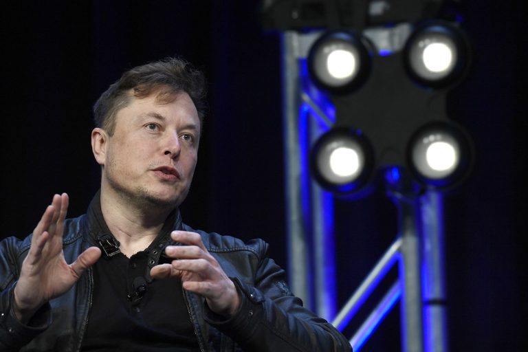 Usai PHK Karyawan Lama, Elon Musk Buka Lowongan Kerja untuk Twitter